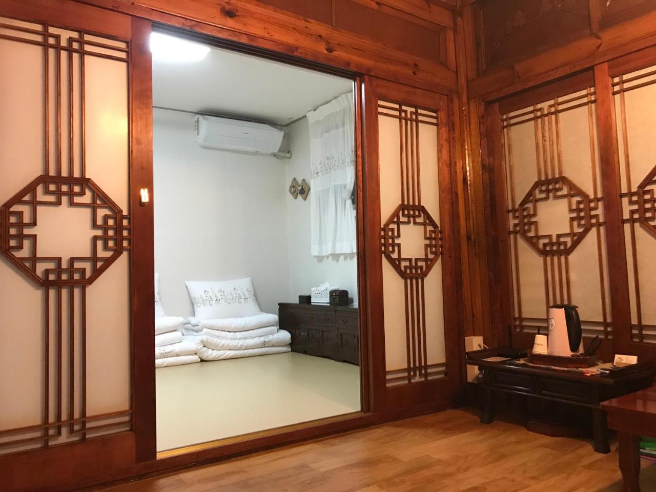 Hanok Guesthouse Suni Séoul Extérieur photo