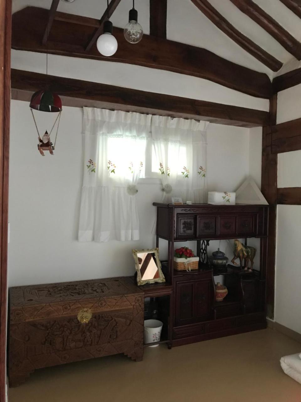 Hanok Guesthouse Suni Séoul Extérieur photo